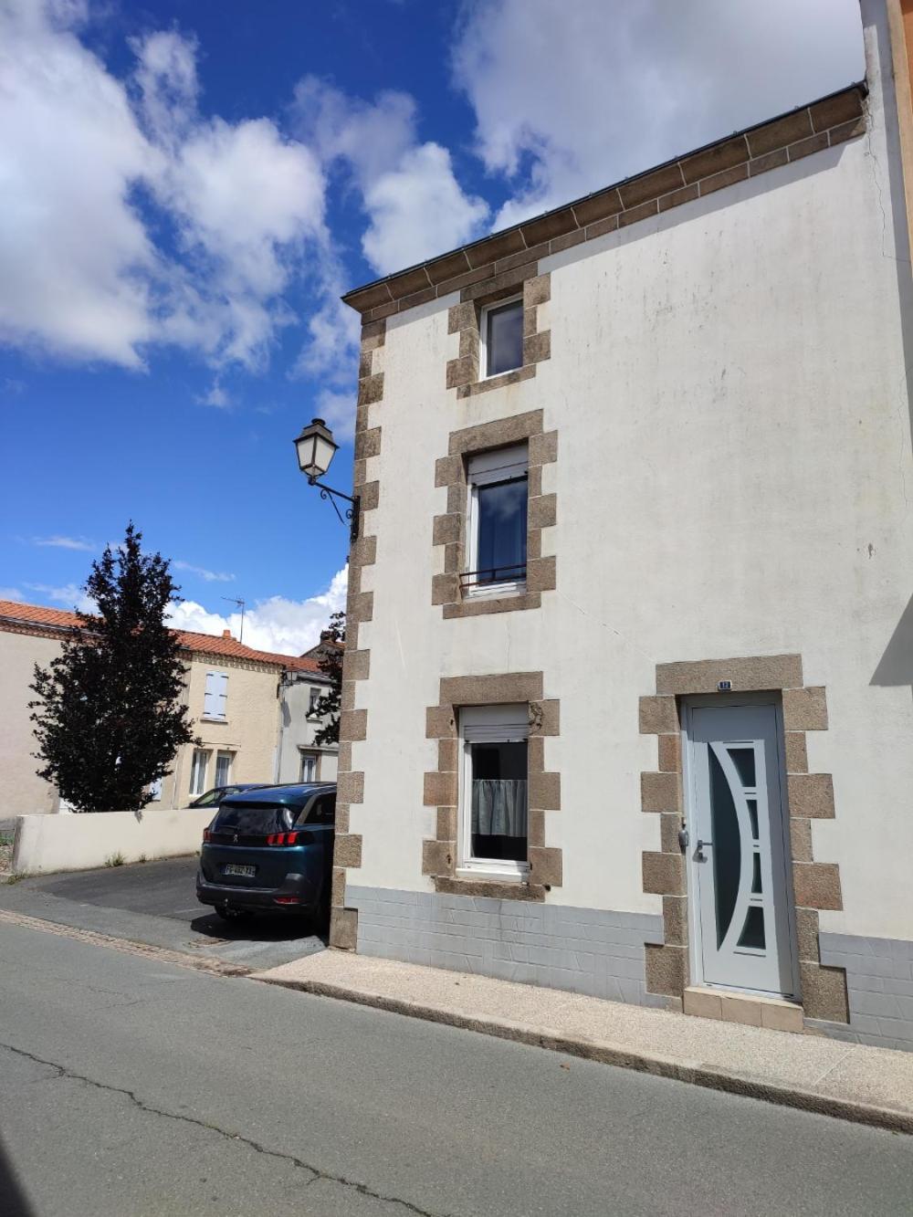 Logis Des Chouans Apartment Les Landes-Genusson Luaran gambar